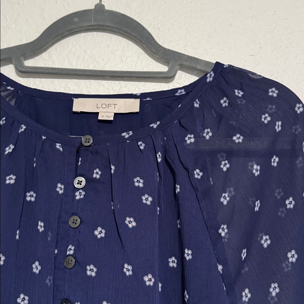 Loft Blouse - Picture 2 of 4